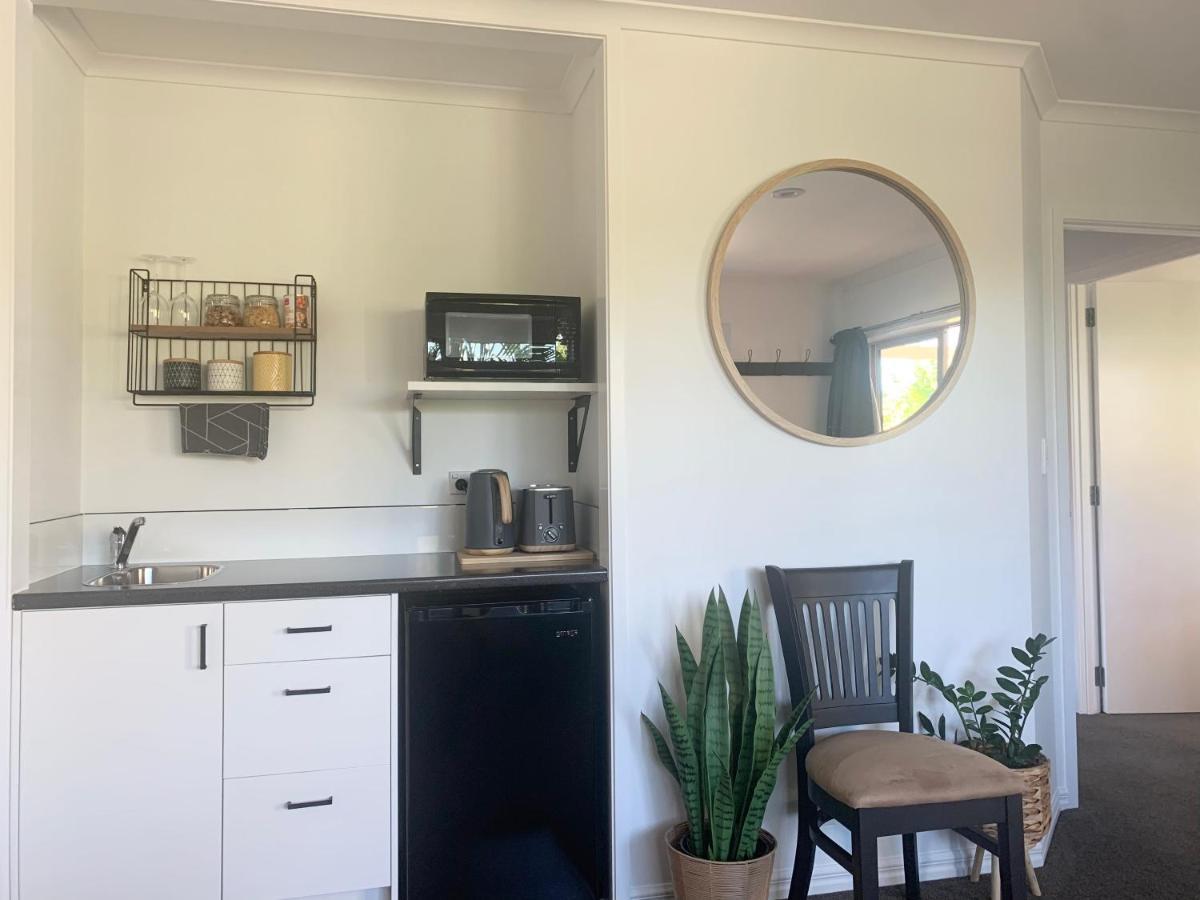 Bermuda B&B Папамоа Екстериор снимка